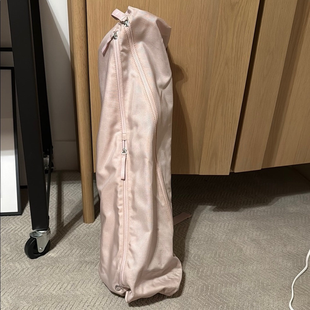 Lulu lemon yoga mat bag